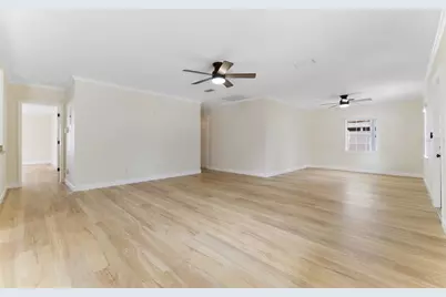 4727 W Bay Vista Avenue, Tampa, FL 33611 - Photo 9