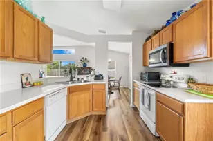 10234 Hunters Haven Blvd, Riverview, FL 33578 - Photo 17