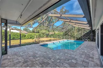1702 Horseshoe Drive, Plant City, FL 33566 - Photo 23