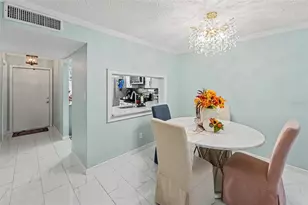 1945 Pelican Landing Blvd, Clearwater, FL 33762 - Photo 9