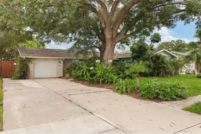 8404 Flagstone Drive, Tampa, FL 33615 - Photo 27