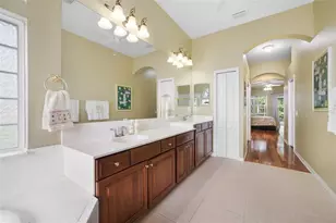 11421 Strathaven Ct, Trinity, FL 34655 - Photo 35