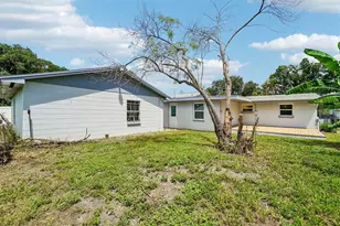 9216 W Robson St, Tampa, FL 33615 - Photo 33