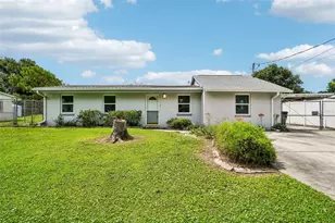 9216 W Robson St, Tampa, FL 33615 - Photo 1