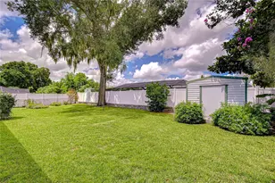 2205 Malibu Dr, Brandon, FL 33511 - Photo 29
