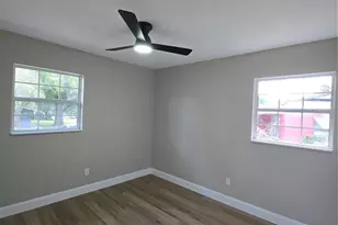 37406 Vista Dr, Dade City, FL 33523 - Photo 9