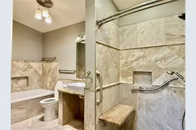 3646 28th Street N, Saint Petersburg, FL 33713 - Photo 3