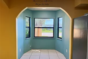 3646 28th St N, Saint Petersburg, FL 33713 - Photo 15