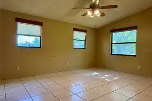 3646 28th St N, Saint Petersburg, FL 33713 - Photo 19