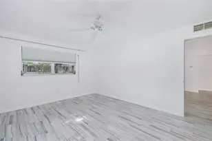 2207 Marshall Dr, Dunedin, FL 34698 - Photo 21