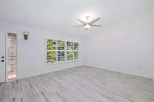 2207 Marshall Dr, Dunedin, FL 34698 - Photo 15