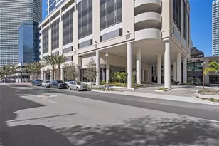 275 1st Ave S, Saint Petersburg, FL 33701 - Photo 27
