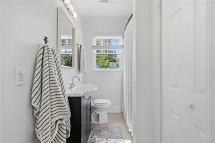 6031 Hobson St NE, Saint Petersburg, FL 33703 - Photo 21