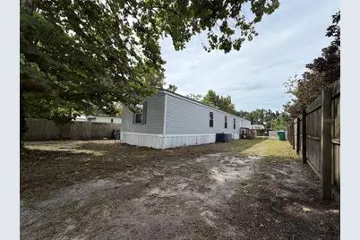 120 NE 12 Ave, Chiefland, FL 32626 - Photo 1