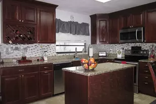 4902 Country Aire Ln, Tampa, FL 33624 - Photo 7
