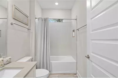 1415 Crystal Lake Drive, Lakeland, FL 33801 - Photo 43