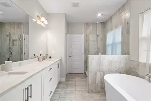 1415 Crystal Lake Dr, Lakeland, FL 33801 - Photo 25