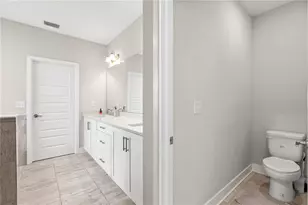 1415 Crystal Lake Dr, Lakeland, FL 33801 - Photo 23