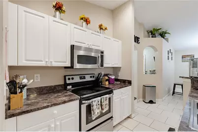3109 64th Street W, Lehigh Acres, FL 33971 - Photo 11