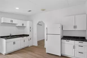 10213 Union Park Dr, Orlando, FL 32817 - Photo 9