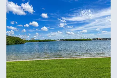 1847 Shore Drive S #101, Saint Petersburg, FL 33707 - Photo 21