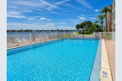 1847 Shore Drive S #101, Saint Petersburg, FL 33707 - Photo 19