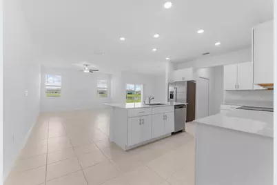 32063 Pop Ash Place, San Antonio, FL 33576 - Photo 3