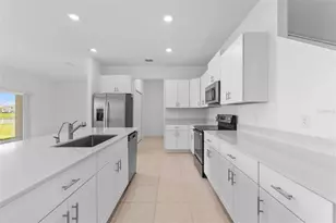 32063 Pop Ash Pl, San Antonio, FL 33576 - Photo 5