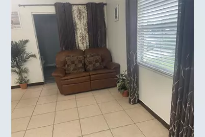 8415 N Gomez Avenue, Tampa, FL 33614 - Photo 59