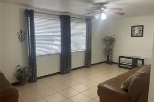 8415 N Gomez Ave, Tampa, FL 33614 - Photo 7