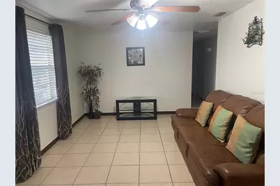 8415 N Gomez Avenue, Tampa, FL 33614 - Photo 57