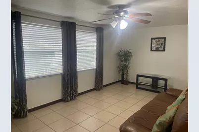 8415 N Gomez Avenue, Tampa, FL 33614 - Photo 29