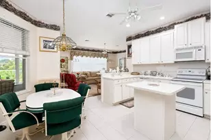10924 Rain Hollow Ct, New Port Richey, FL 34655 - Photo 17