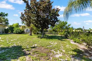 234 Amesbury Cir, Sun City Center, FL 33573 - Photo 37