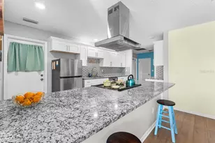 234 Amesbury Cir, Sun City Center, FL 33573 - Photo 17
