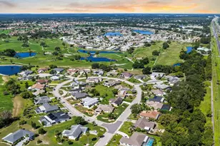 234 Amesbury Cir, Sun City Center, FL 33573 - Photo 41