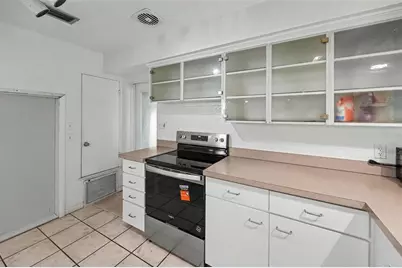 6415 2nd Avenue N, Saint Petersburg, FL 33710 - Photo 7
