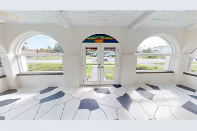 120 Park Street N, Saint Petersburg, FL 33710 - Photo 15