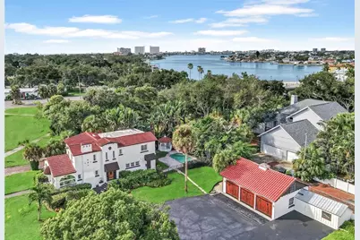 120 Park Street N, Saint Petersburg, FL 33710 - Photo 1