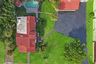 120 Park St N, Saint Petersburg, FL 33710 - Photo 9