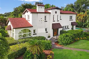 120 Park St N, Saint Petersburg, FL 33710 - Photo 3