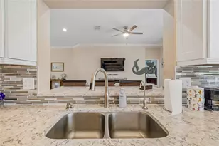 1119 Villeroy Dr, Sun City Center, FL 33573 - Photo 23