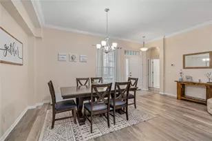 1119 Villeroy Dr, Sun City Center, FL 33573 - Photo 9