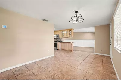 805 W College Avenue, Ruskin, FL 33570 - Photo 15