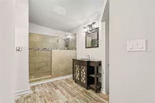 805 W College Ave, Ruskin, FL 33570 - Photo 21