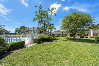 1005 Cordova Green, Seminole, FL 33777 - Photo 37