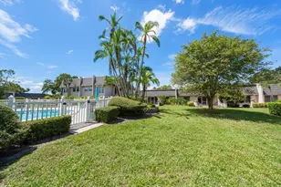 1005 Cordova Green, Seminole, FL 33777 - Photo 37