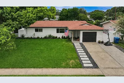 510 Hillcrest Drive, Largo, FL 33771 - Photo 1