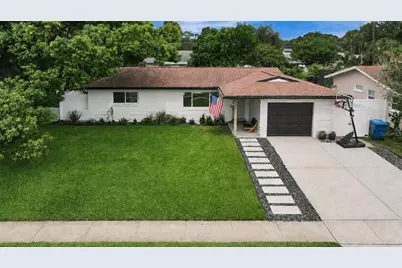 510 Hillcrest Drive, Largo, FL 33771 - Photo 1