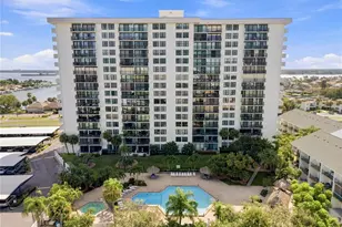 400 Island Way, Clearwater, FL 33767 - Photo 3